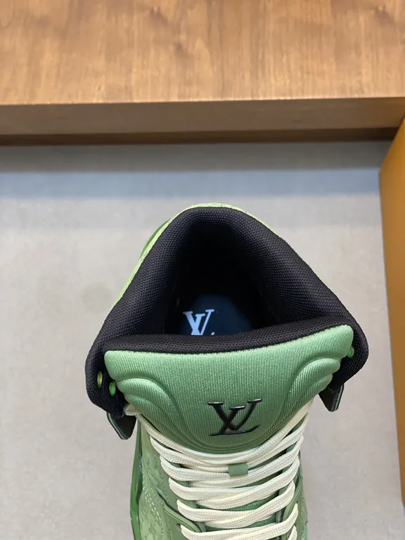 Louis Vuitton Shoe 